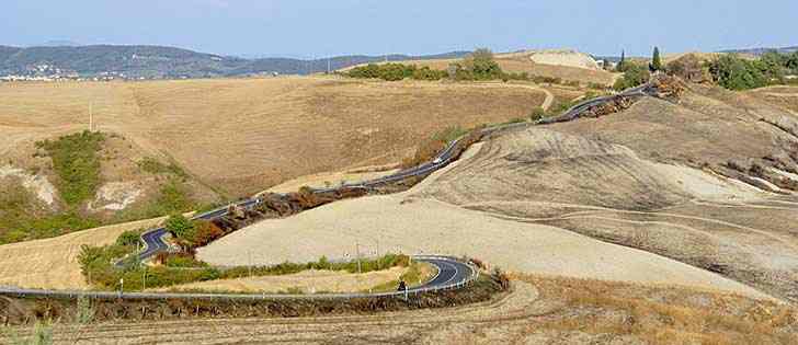 Motorcycle adventures: A motorcycle ride in the singular Crete of Siena, Tuscany 3