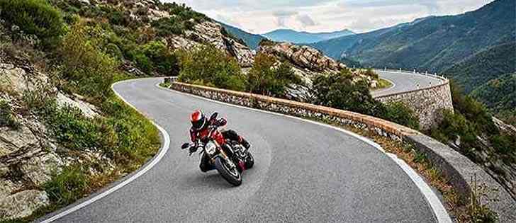 Motorcycle adventures: Twisting Roads & Tuscan Views 1